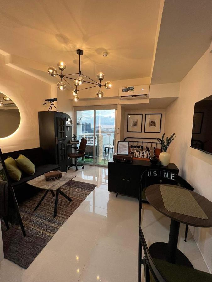Aparthotel Inspiria Abreeza Davao City Esterno foto