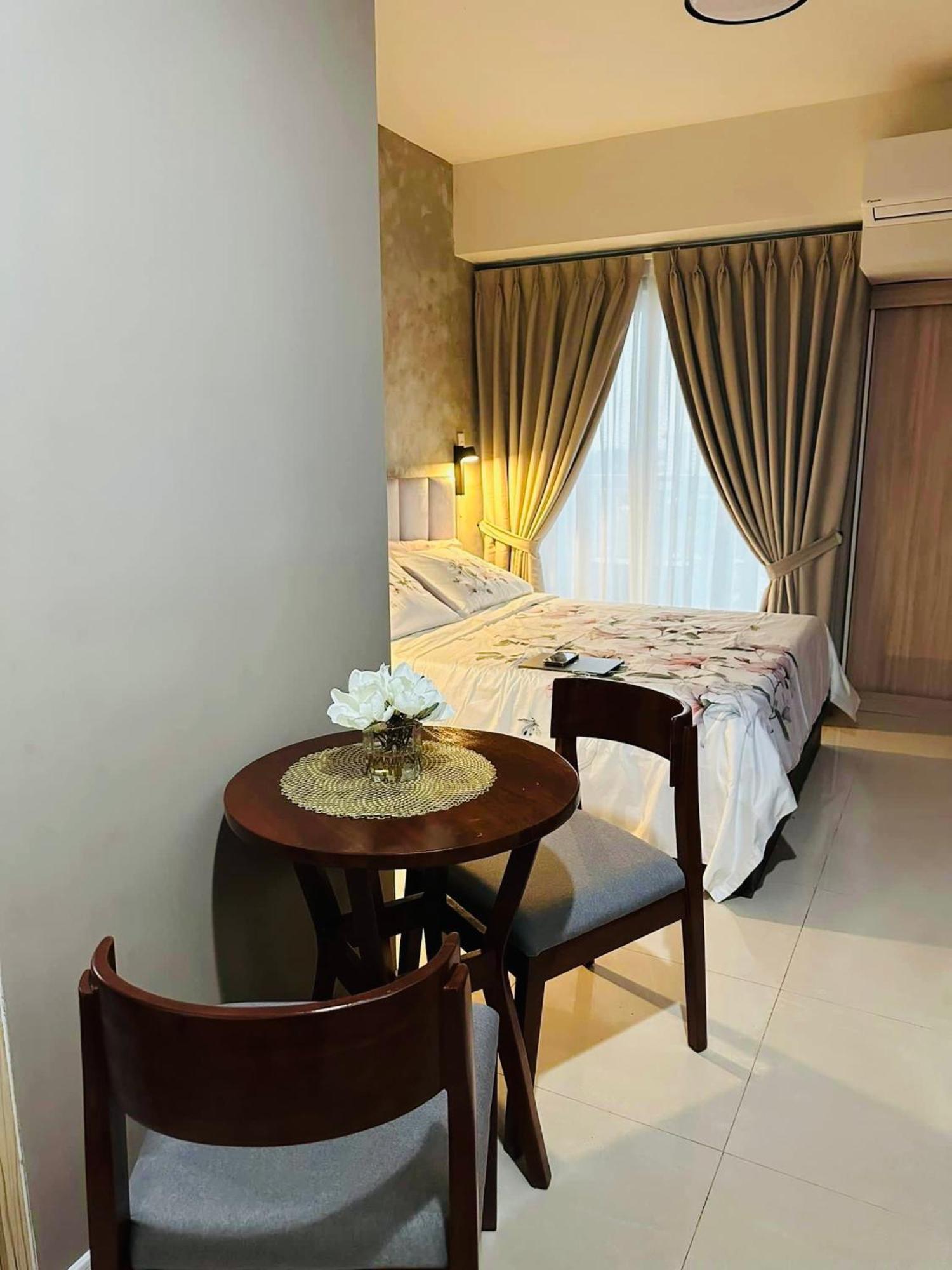 Aparthotel Inspiria Abreeza Davao City Esterno foto